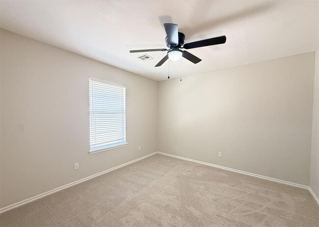 Building Photo - 18212 Willow Oak Ln
