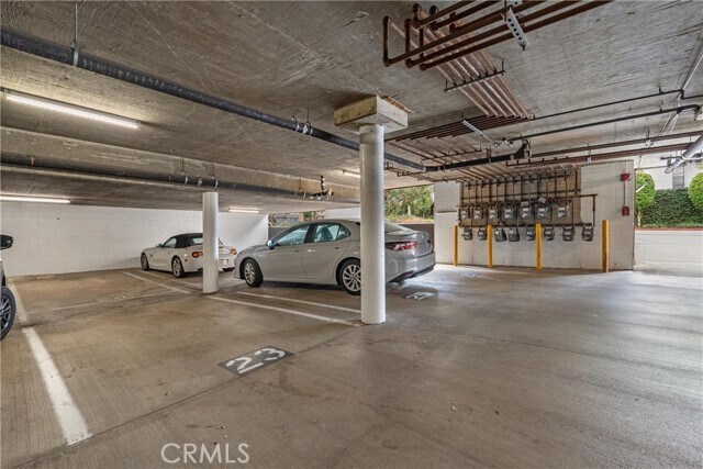 Building Photo - 8675 Falmouth Ave