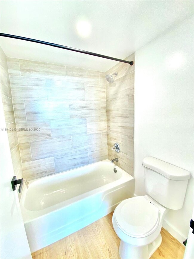 Building Photo - 1200 NE Miami Gardens Dr