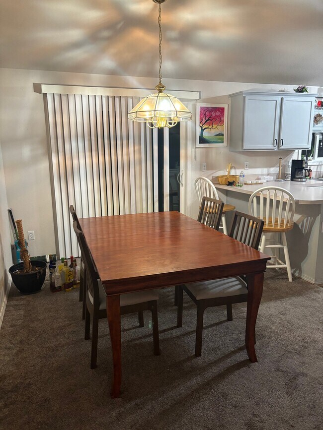 Building Photo - 4309 Montclair Dr SE