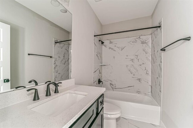 Building Photo - 1218 Sloane Manor Trace