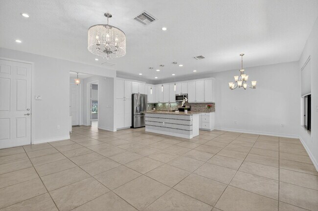 Building Photo - 8101 Ironstone Dr