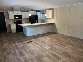 Building Photo - 331 Private Rd 6420