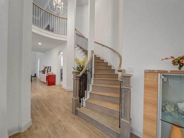 Building Photo - 741 Carlisle Dr