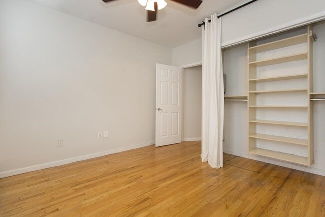 Building Photo - 509 Monroe St