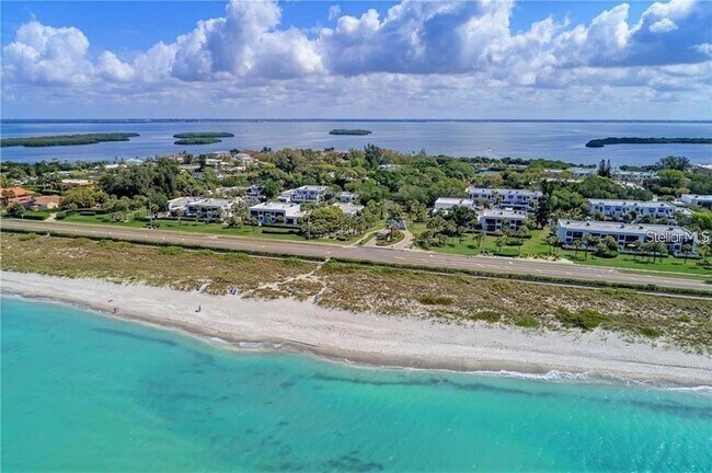 Building Photo - 829 Bayport Wy