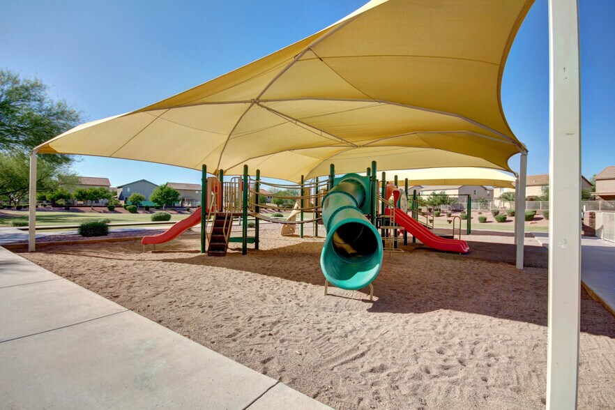 Building Photo - 41229 N Stenson Dr