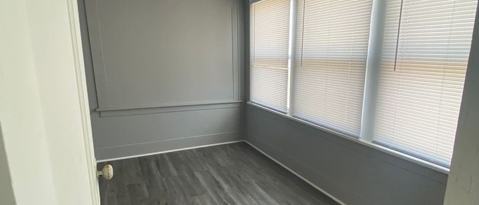 Building Photo - 1124 18th Ave