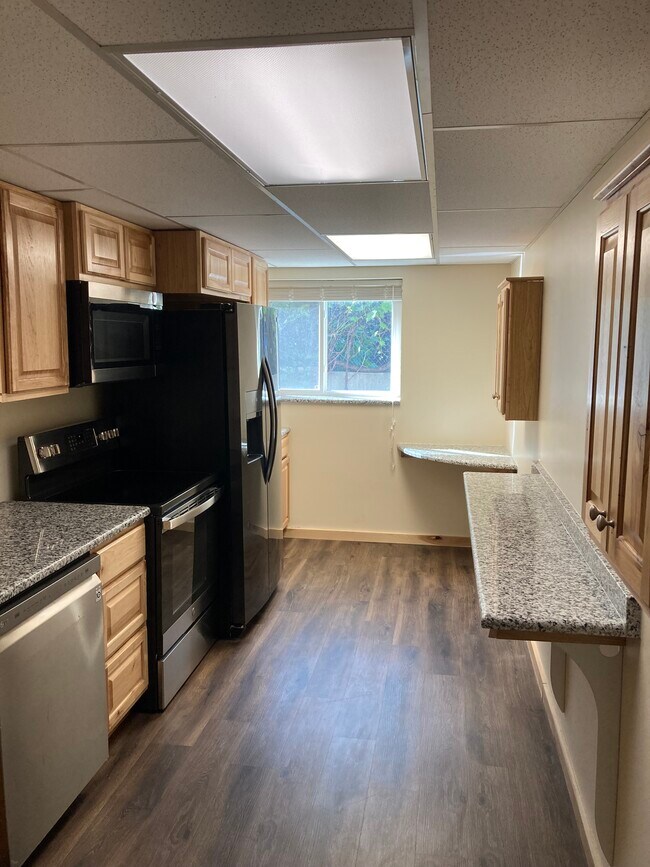 900 E Peach Blossom Dr 900 E Peach Blossom Dr Sandy UT 84094