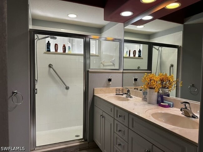 Building Photo - 8578 Ibis Cove Cir