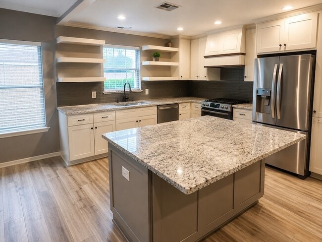 Building Photo - 5114 Enchanted Timbers Dr