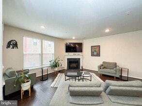 Building Photo - 3326 Tribune Ct