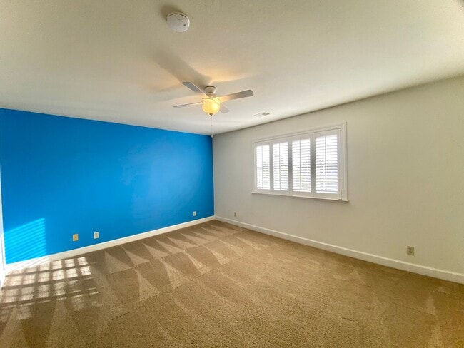 Building Photo - Spacious 5-bedroom Home Located in Niles Neighborhood of Fremont!