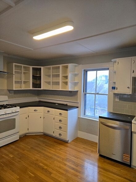 Building Photo - 82 Centennial Ave