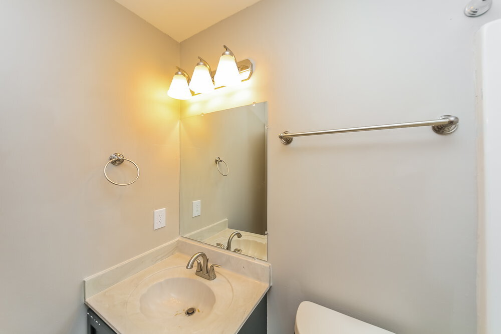 Building Photo - 12923 Fox Ridge Ln