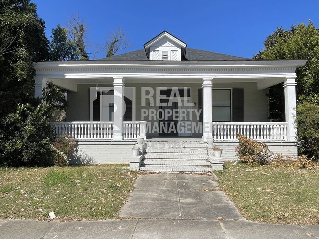 Primary Photo - Spacious Home With Lots of Charm in Histor...