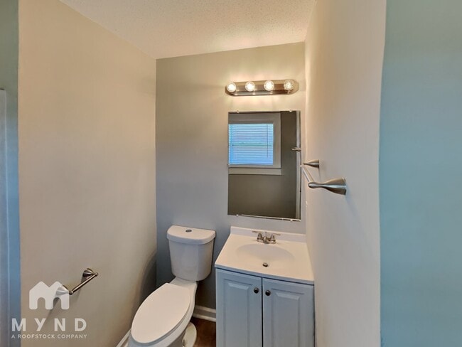 Building Photo - 1509 Whisnant St