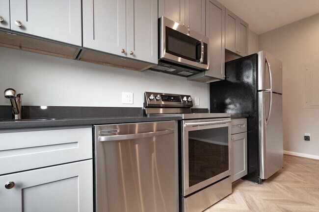 Building Photo - 1201 I St NE