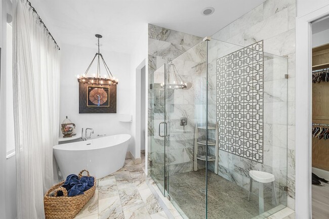 Building Photo - 351 E Boca Raton Rd