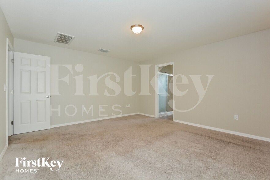 Building Photo - 127 Sandhill Crane Ln