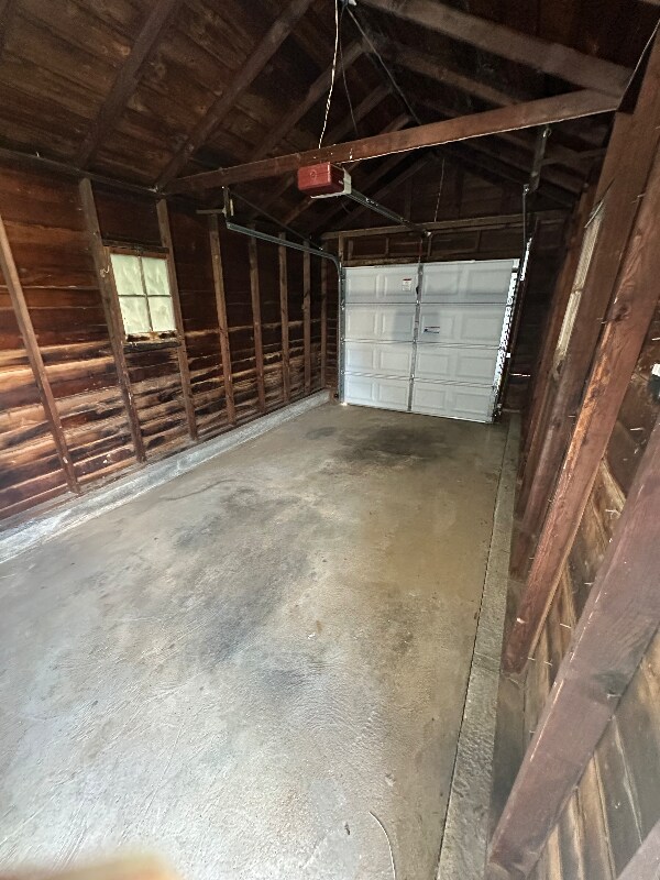Building Photo - 1652 Grape Ave