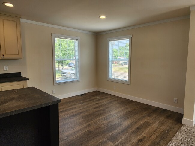 Building Photo - 17 Video Ct