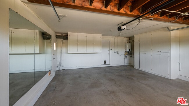 Building Photo - 3102 Granville Ave