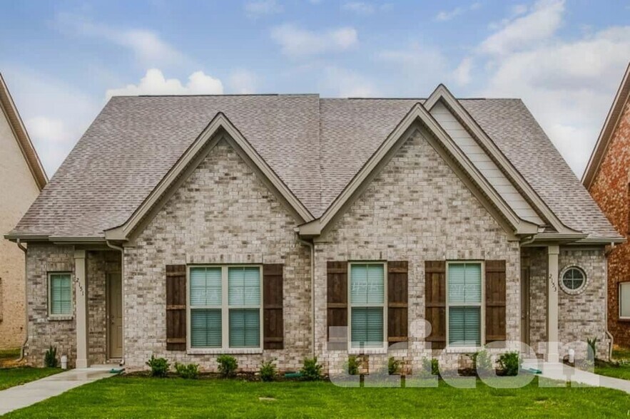 Building Photo - 2153 Cason Ln