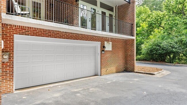 Building Photo - 3532 Paces Pl NW