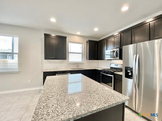 Building Photo - 2148 Pecan Island Dr