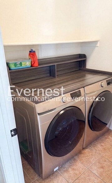 Building Photo - 17009 W Marconi Ave