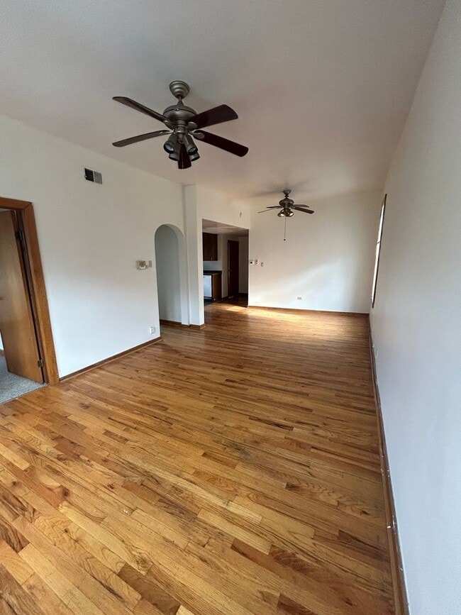 Building Photo - 1617 N Hudson Ave