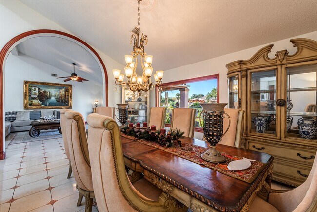 Building Photo - 2417 Gerol Dr