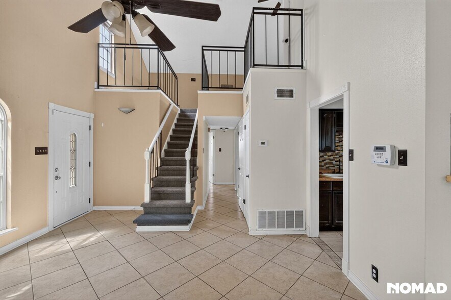 Building Photo - 14925 Moss Glen