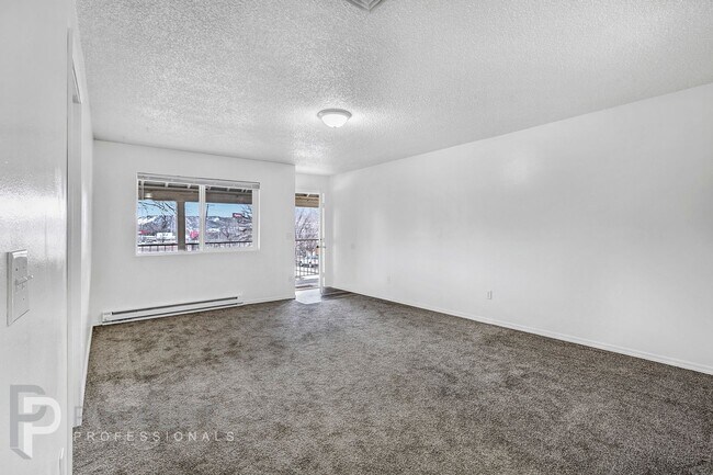 Building Photo - Apartment for Rent in Downtown Silt