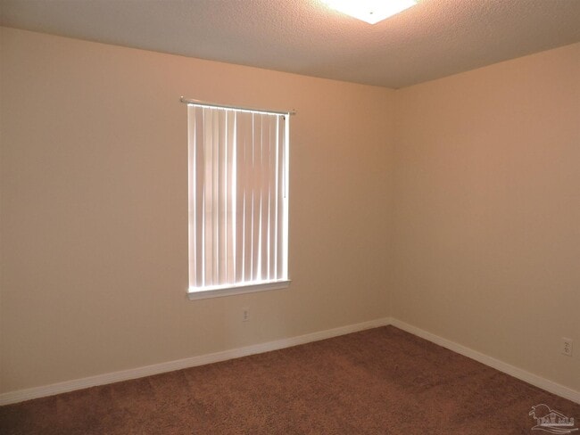Building Photo - 2052 Southwind Cir
