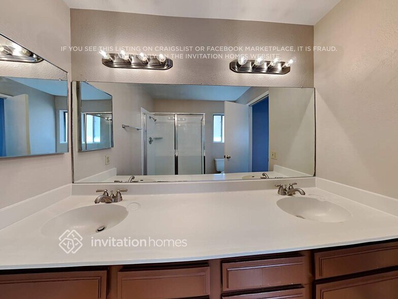 Building Photo - 113 Pomelo Ct