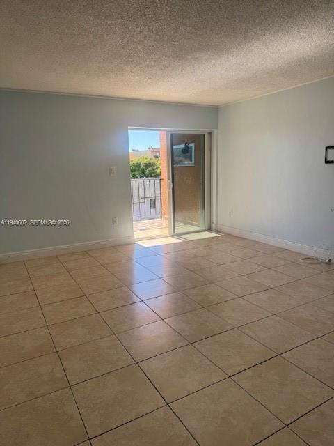 Building Photo - 1810 W 56th St