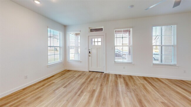 Building Photo - 4124 Magna Carta