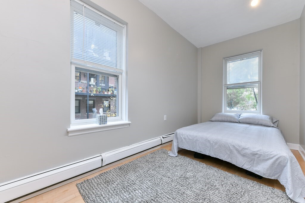 Building Photo - 588 Columbus Ave