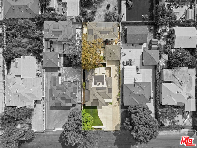 Building Photo - 6328 Camellia Ave