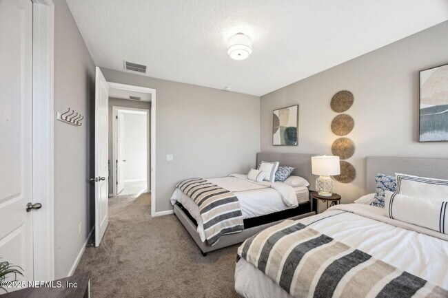 Building Photo - 290 RUM RUNNER Way