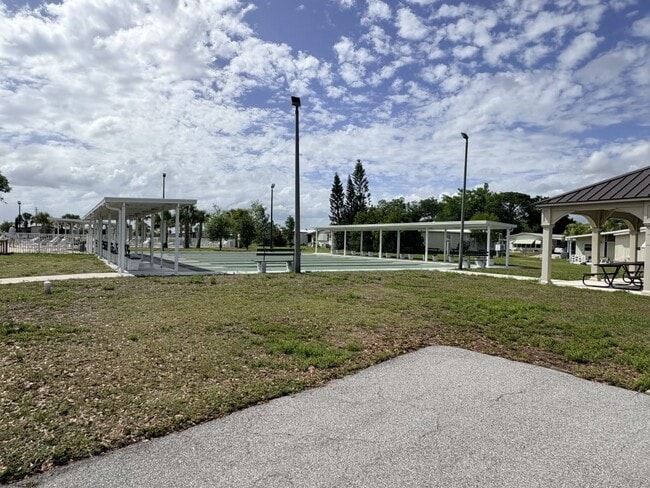 Building Photo - 1646 Voyager Dr