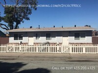 Building Photo - Pet Friendly 2 Bedroom Duplex in Seaside