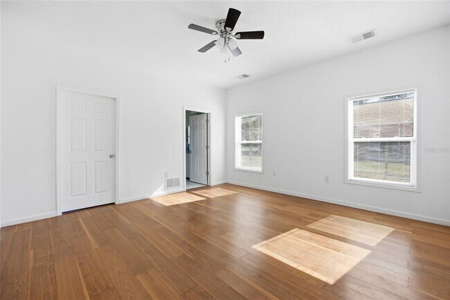 Building Photo - 14550 SW 61st Ct