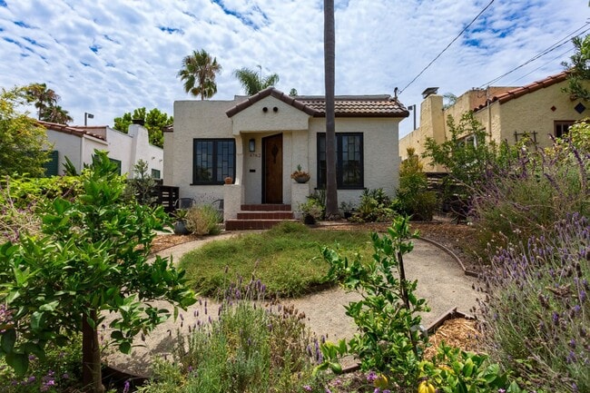 Building Photo - Charming Craftsman Retreat Steps from Adams Avenue