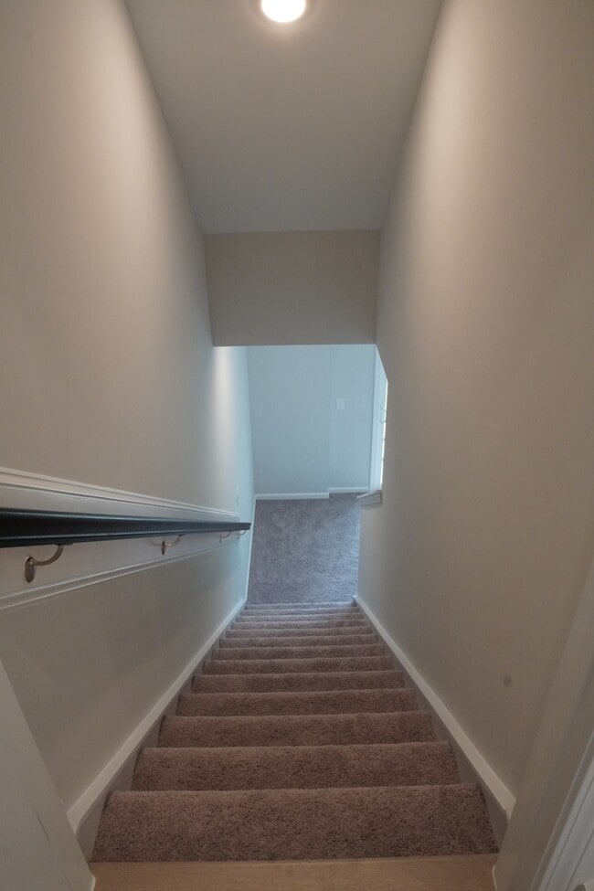 Building Photo - 2709 Hunter Woods Dr