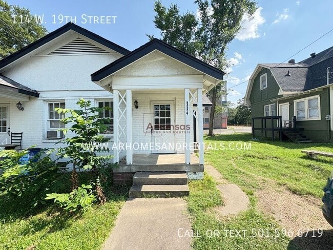 Primary Photo - 114 W 19th St