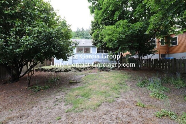 Building Photo - 6132 S Corbett Ave