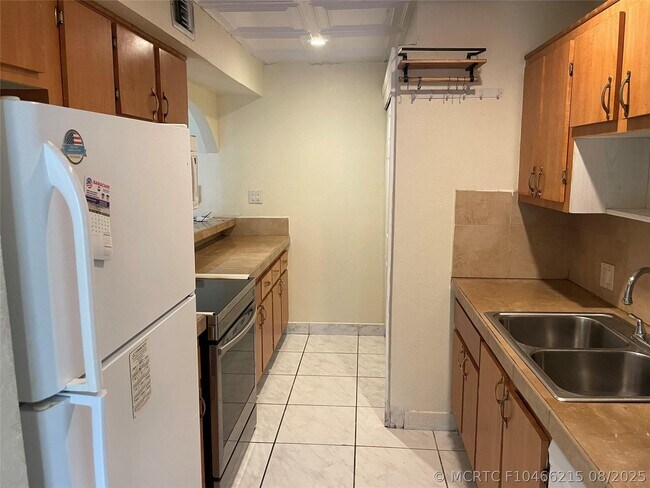Building Photo - 2055 NW 46th Ave